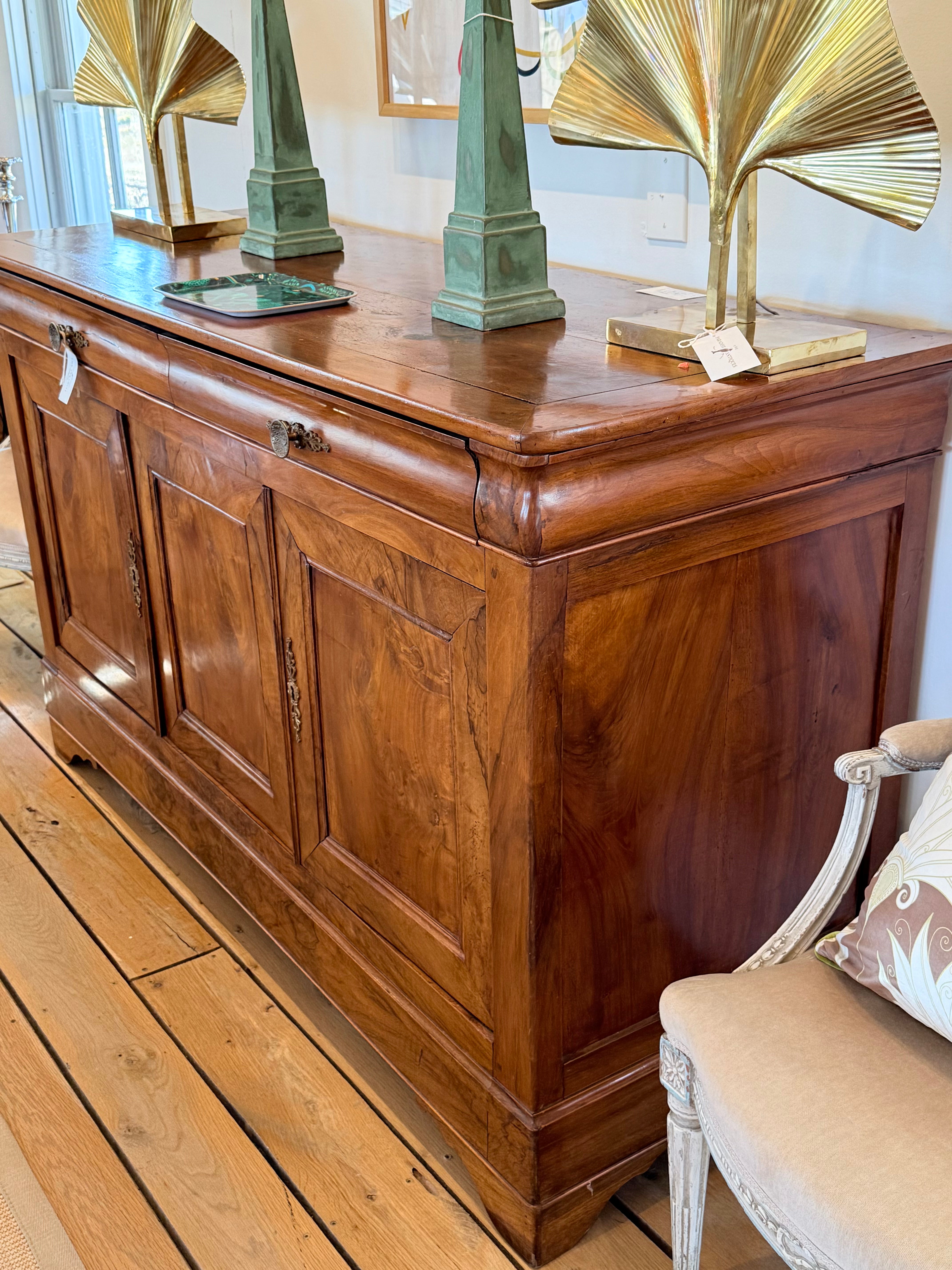 Antique French Louis Philippe Beautiful Burr Walnut Buffet