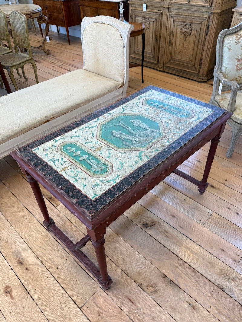Antique Italian Table with trompe l'oeil beautiful patina 18th C.