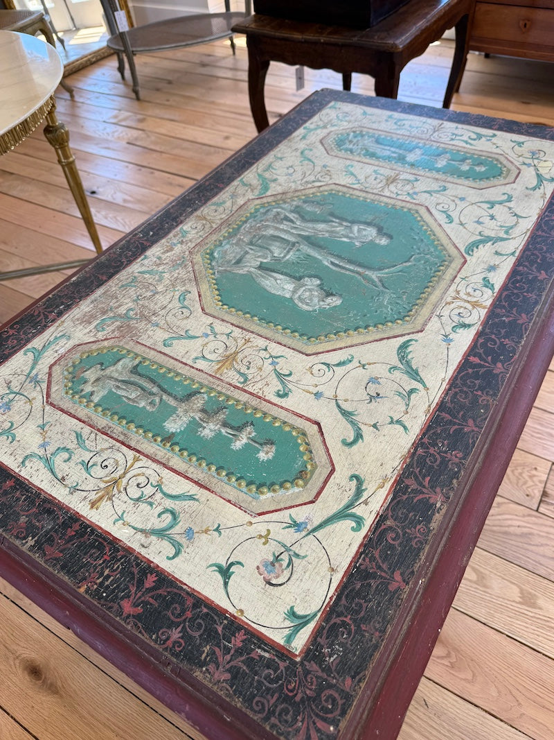 Antique Italian Table with trompe l'oeil beautiful patina 18th C.