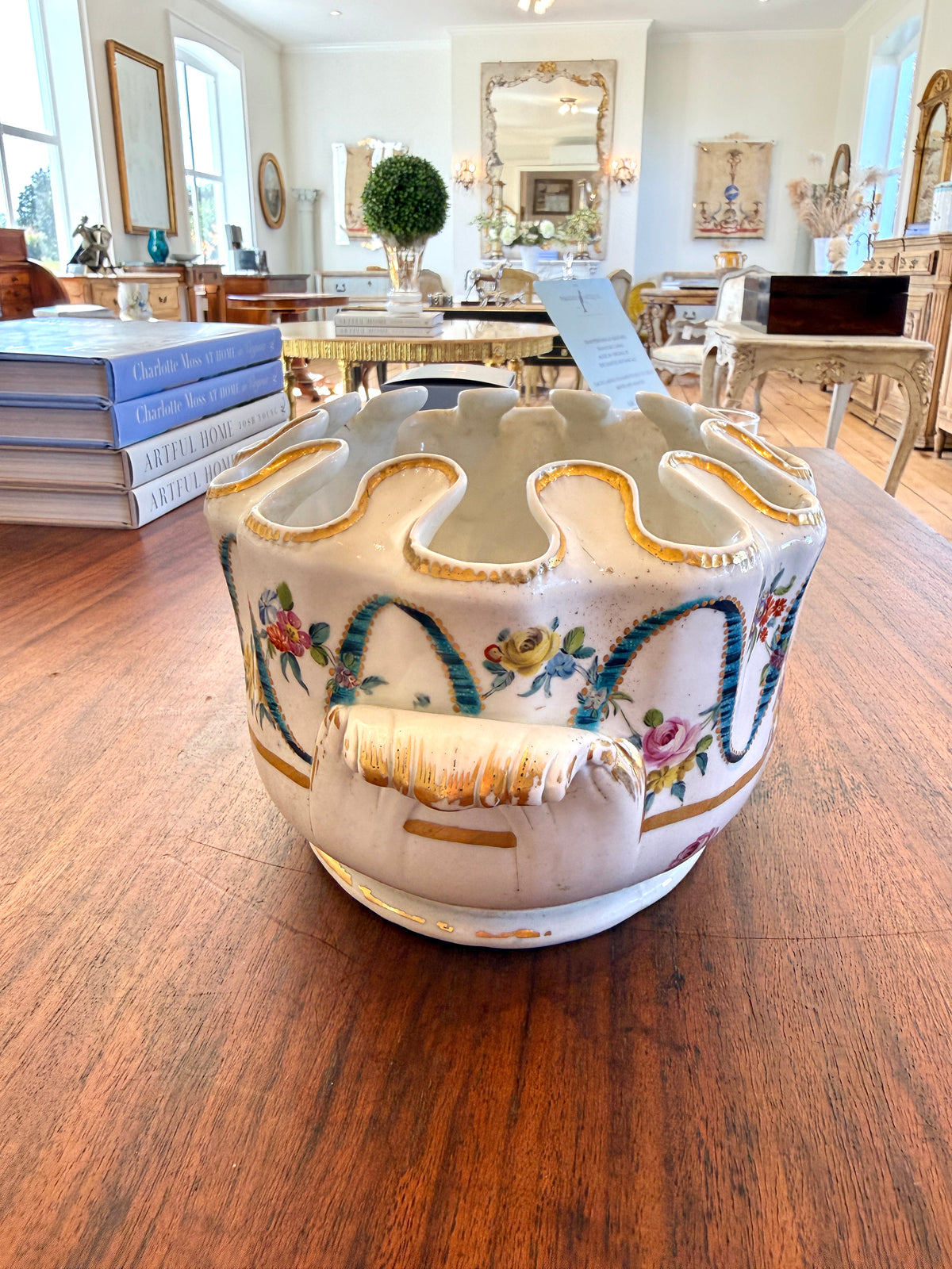 Antique Paris Porcelain Seau Crenele, Late 18th C.