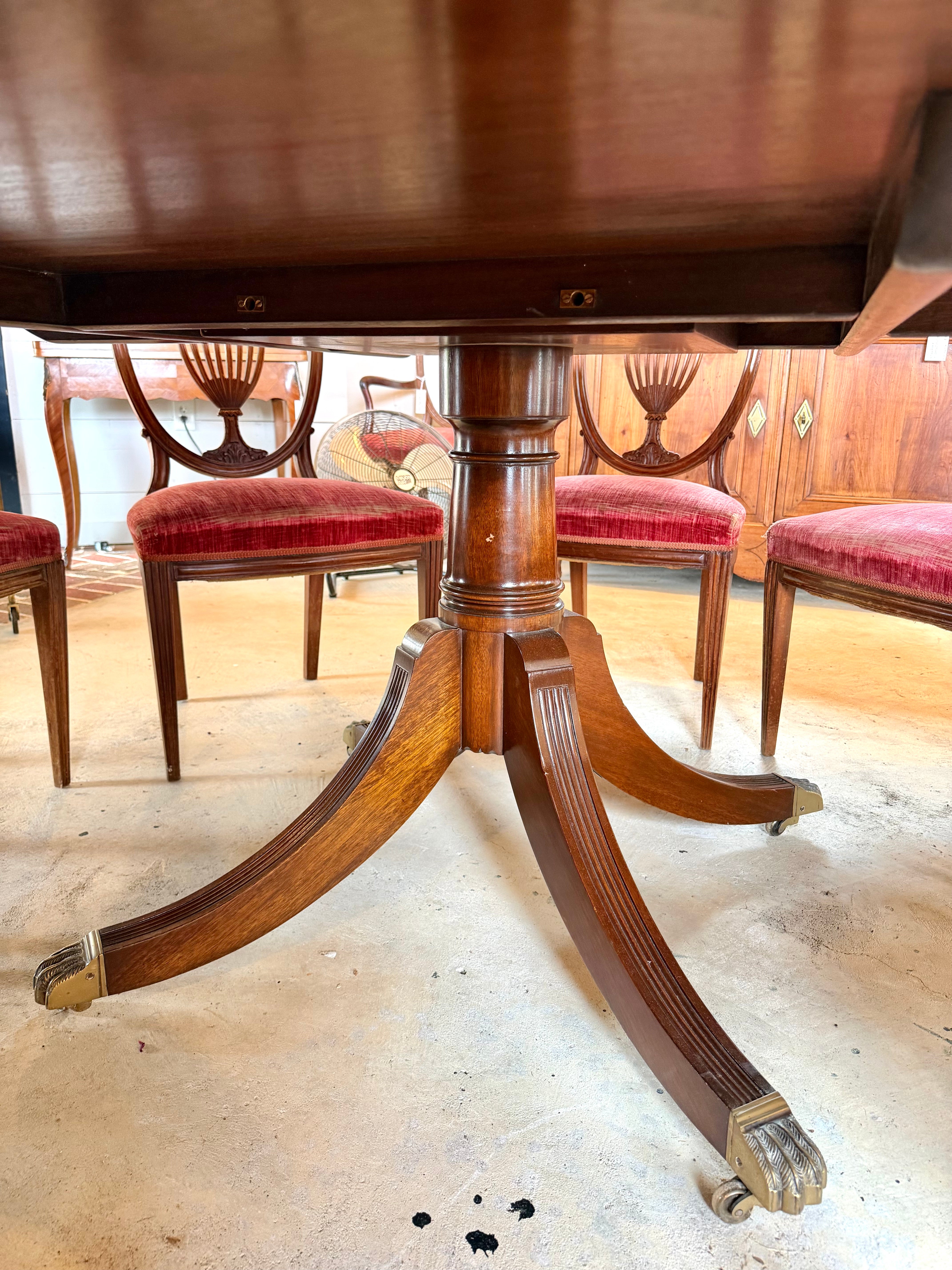 Antique English Round Table with Marquetry