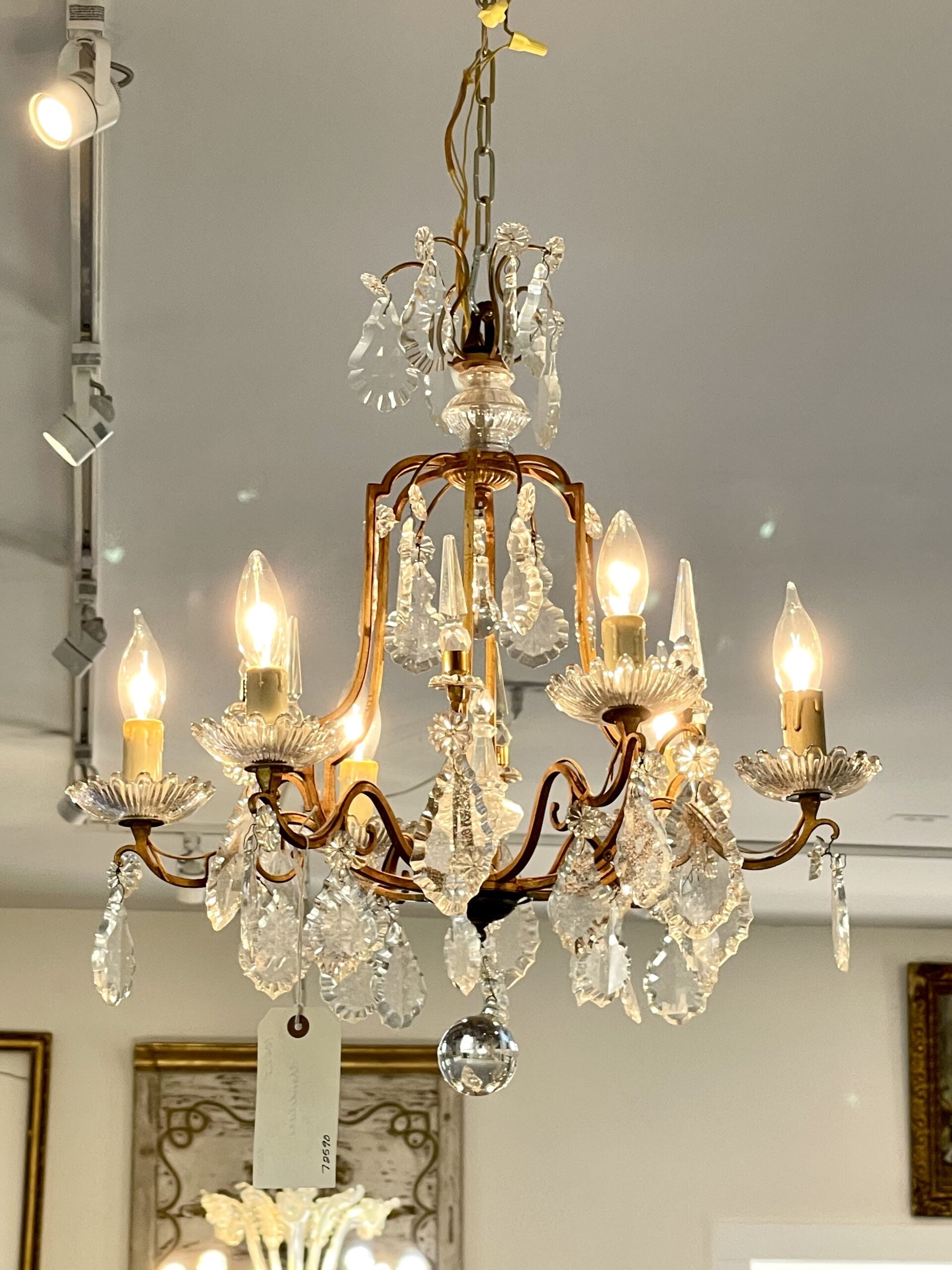104LI FrenchChandelier1