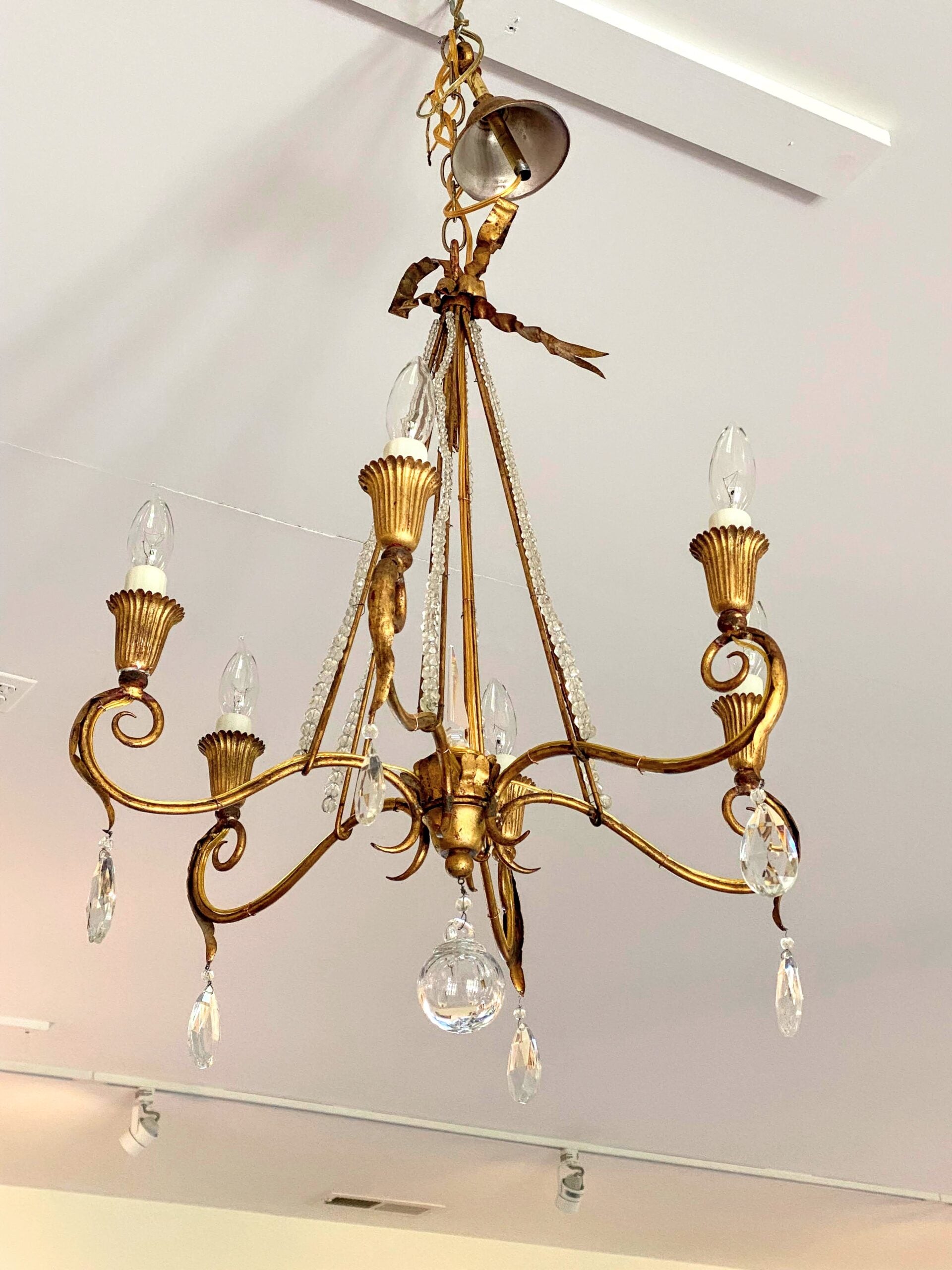 220LIGoldChandelierBow4