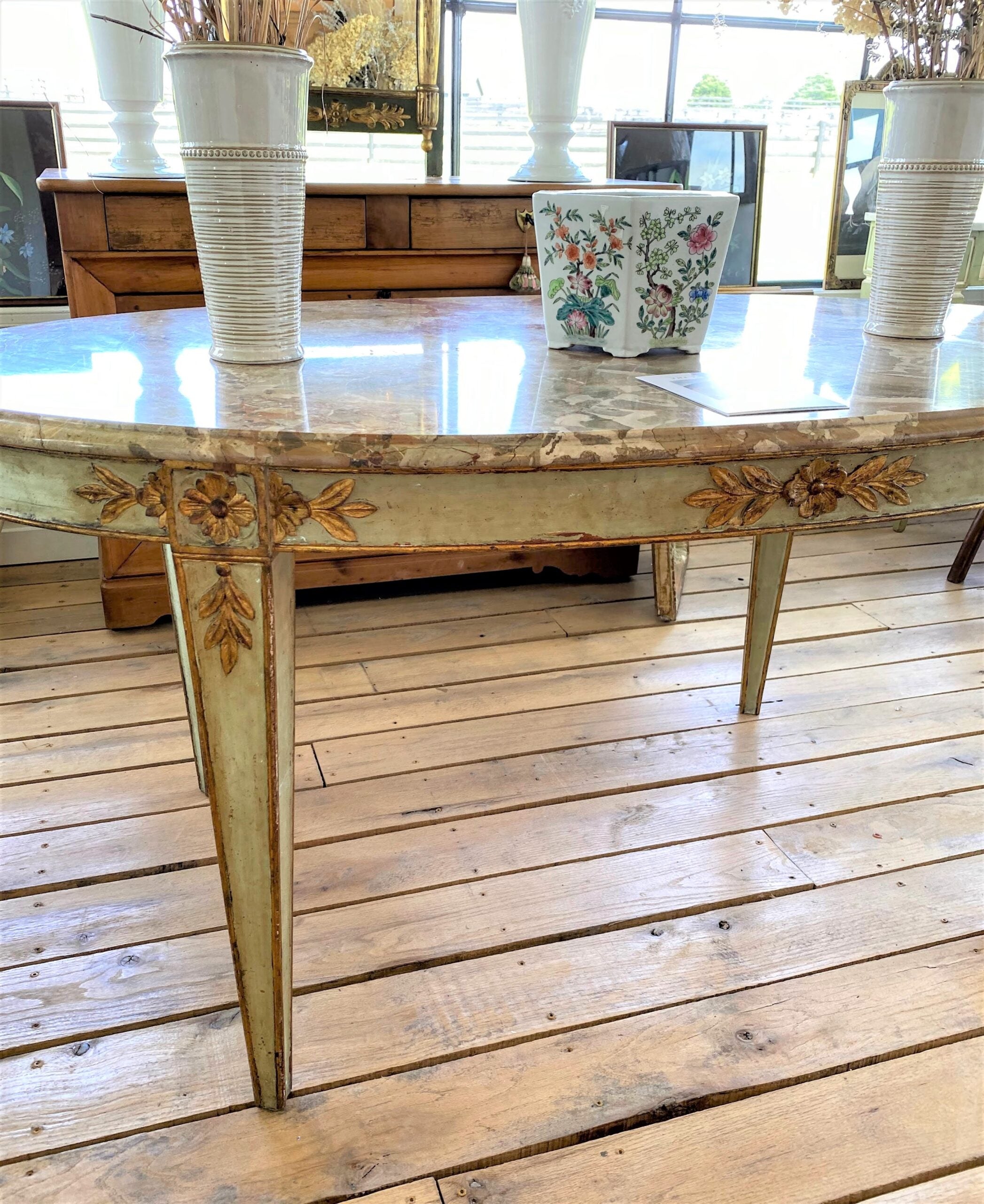 228FUGreenDiningTable1