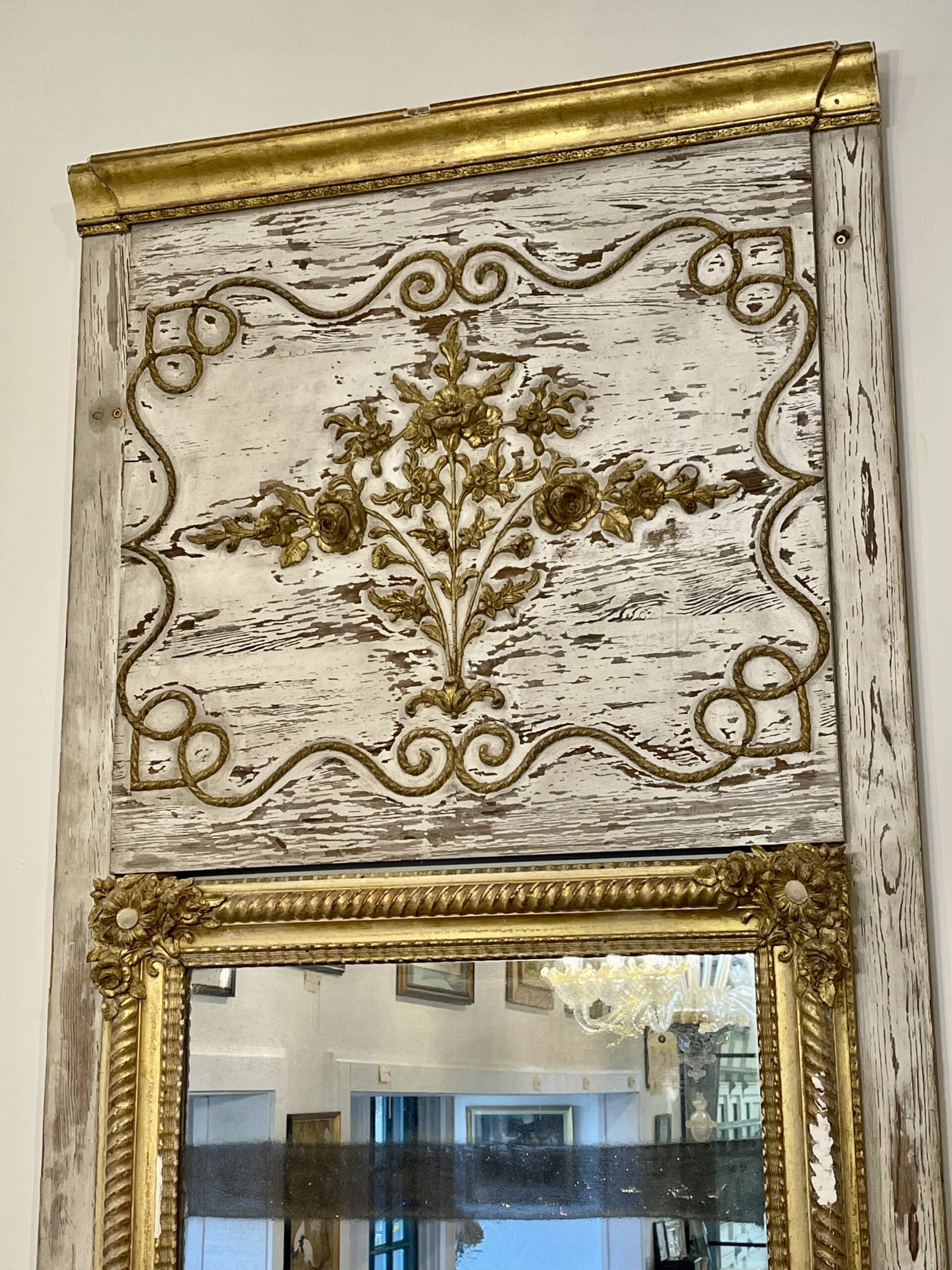 265WDTrumeauWhiteandGold3