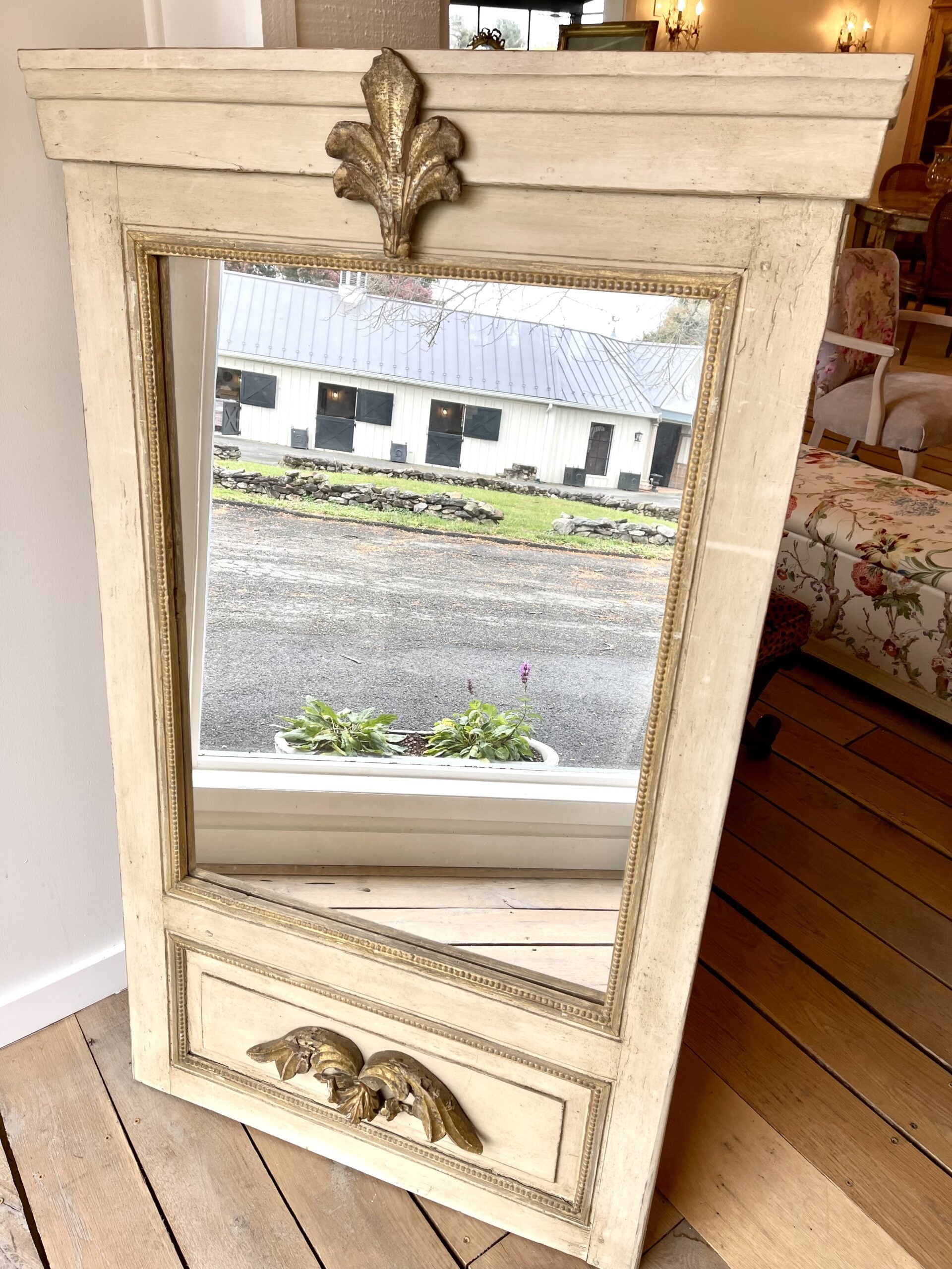 281WDCreamTrumeauGildFragments1