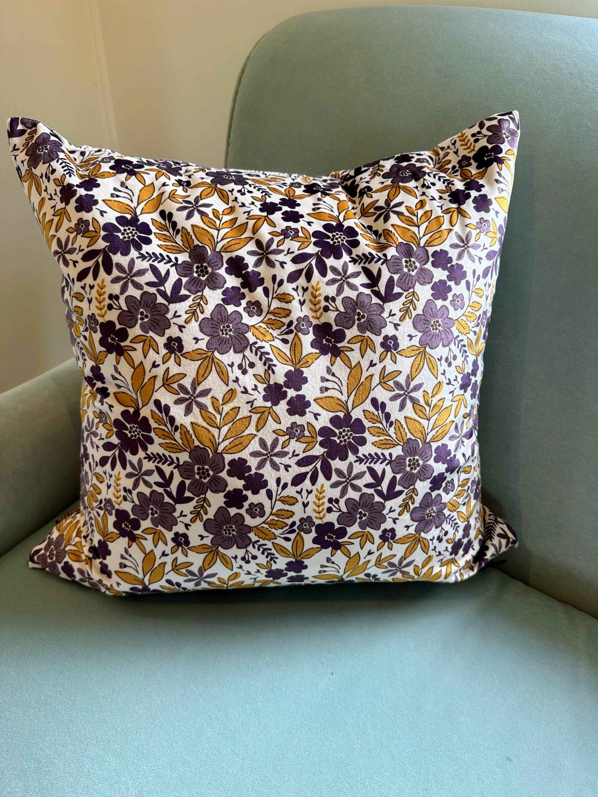 353DOVelvetLavenderMustardFlowers1