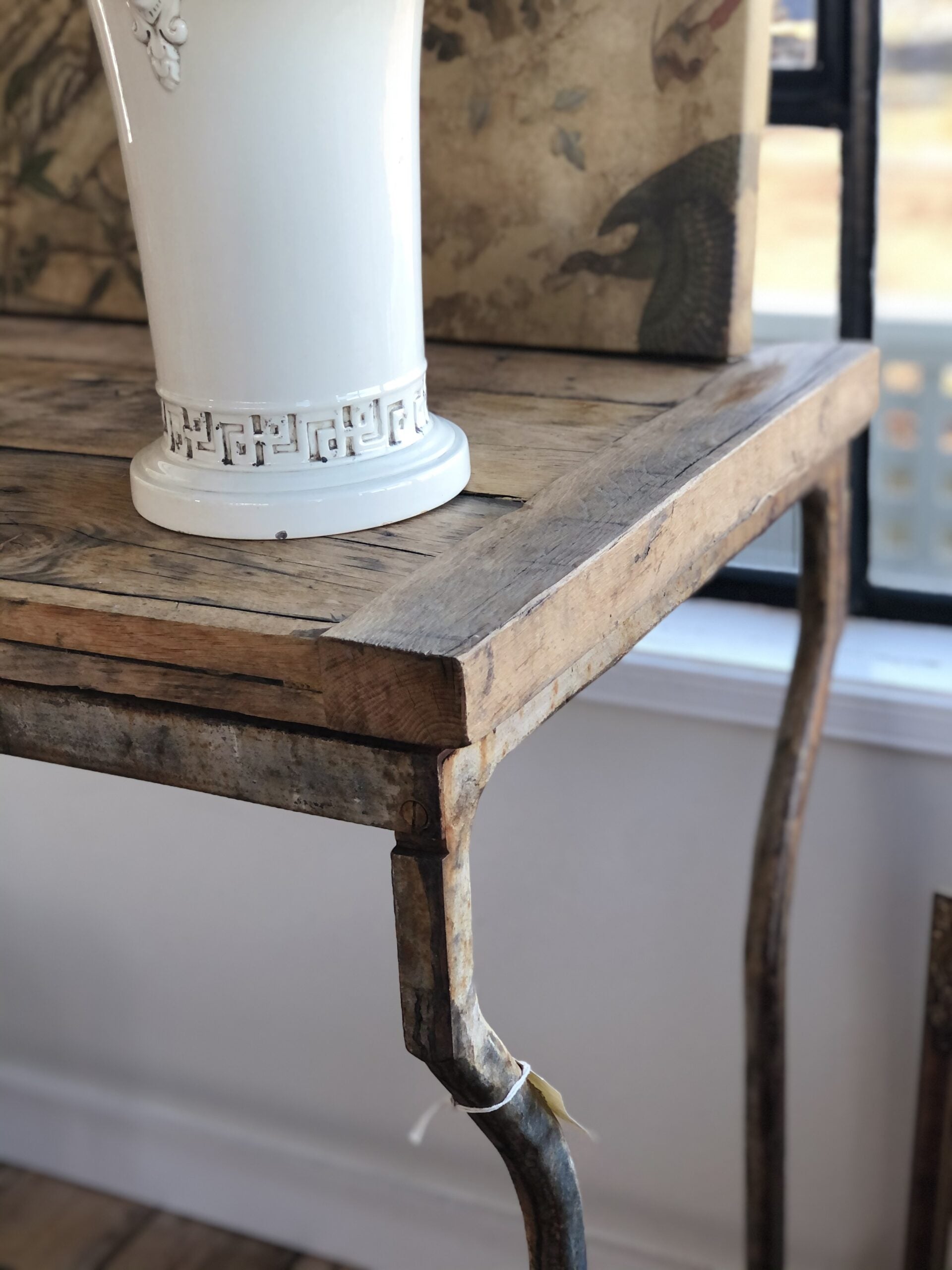 Indoor Outdoor Garden Table with Metal Legs