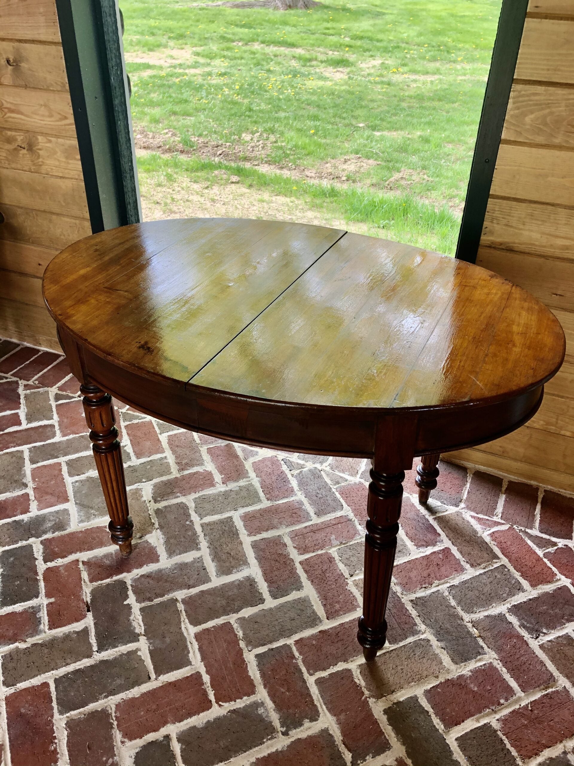 Small library table2