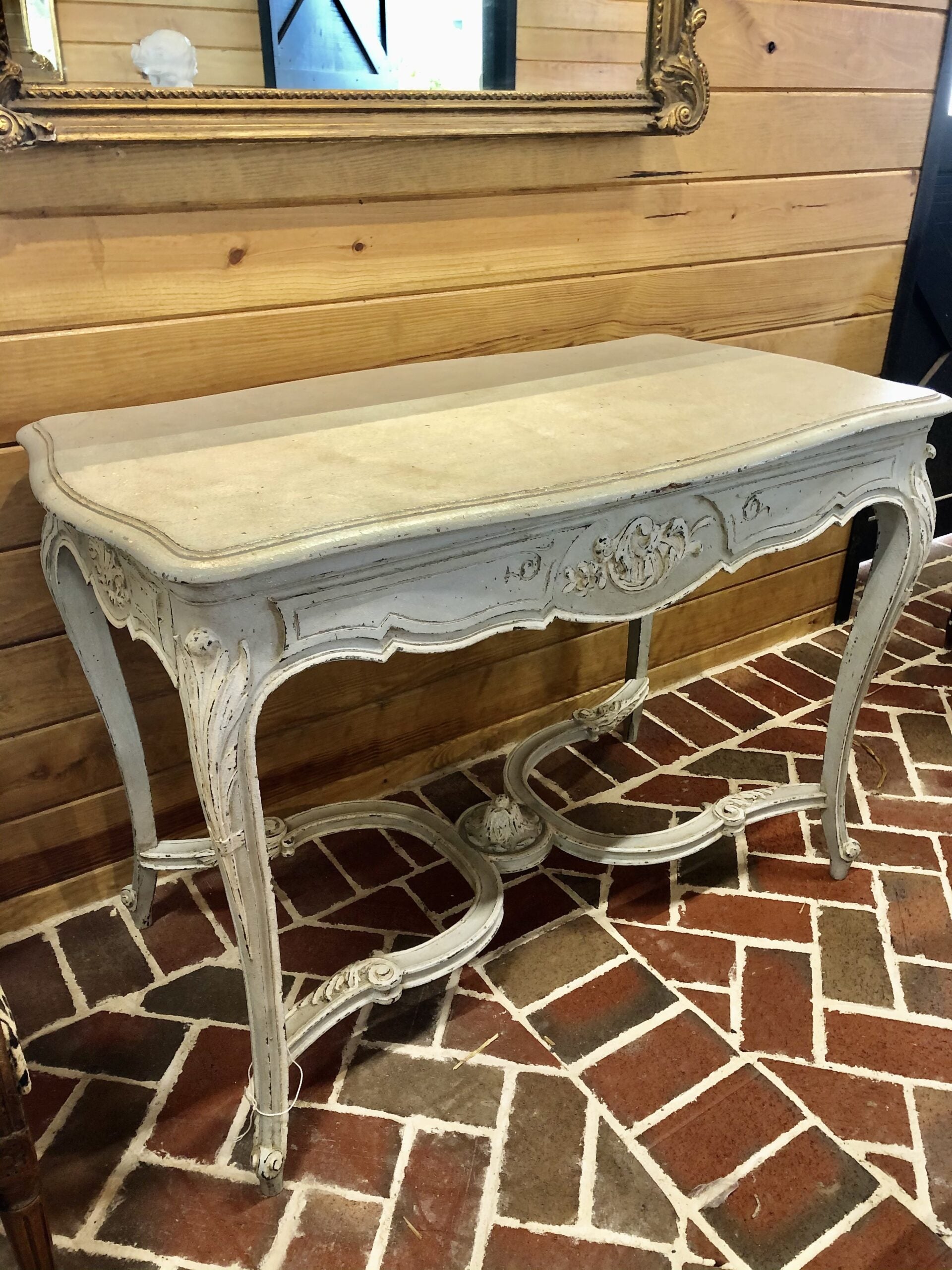 White washed console