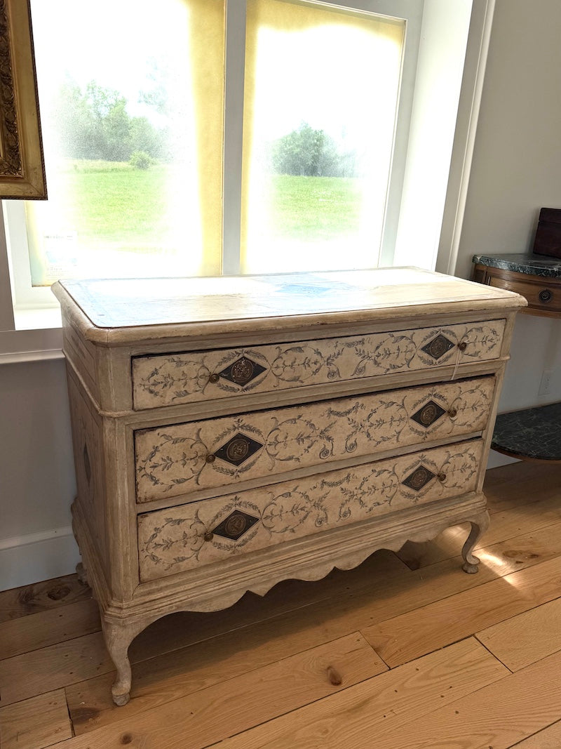 Antique Italian Chest of Drawers