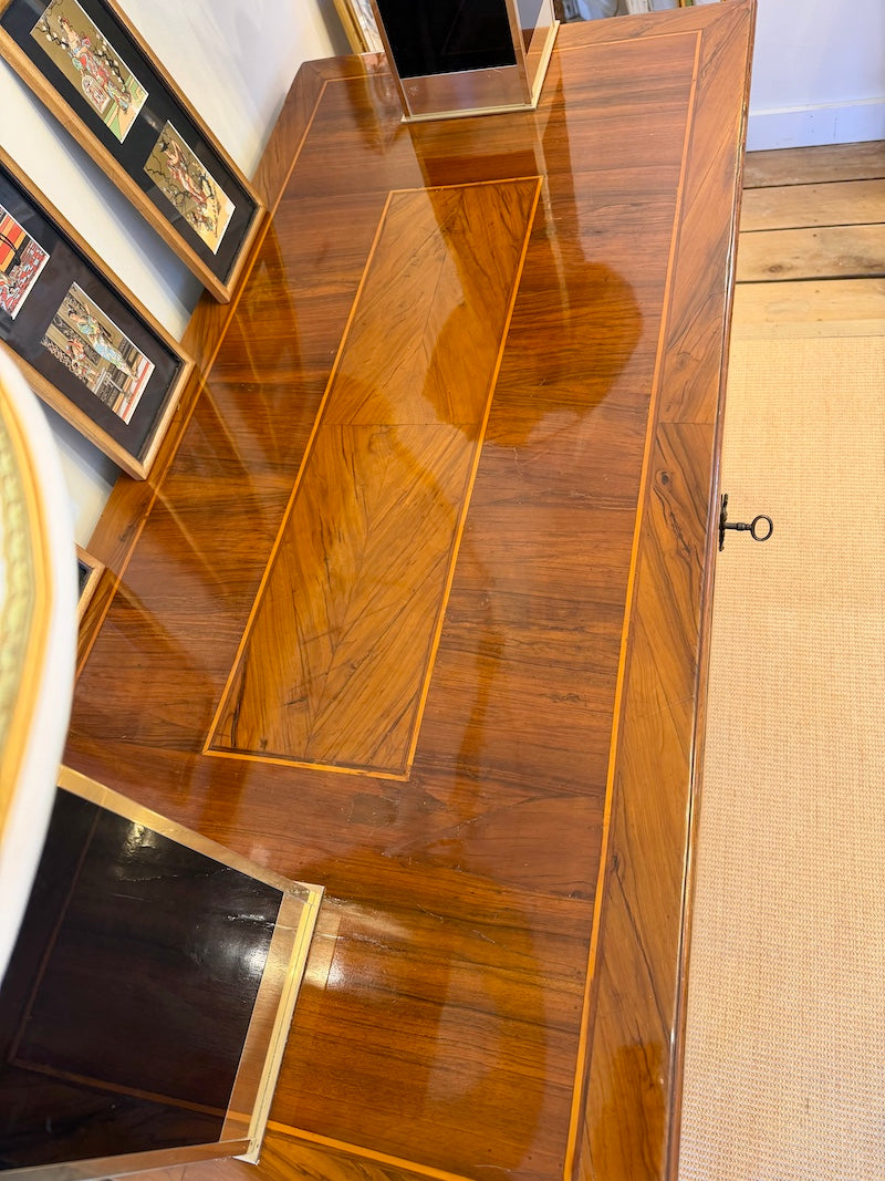 Antique Italian Chest of Drawers with Marquetry, from Lombardy