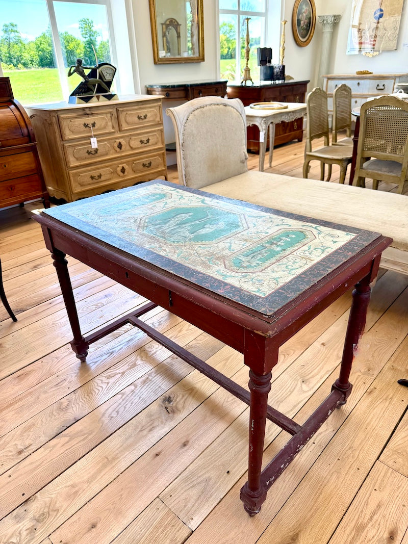 Antique Italian Table with trompe l'oeil beautiful patina 18th C.