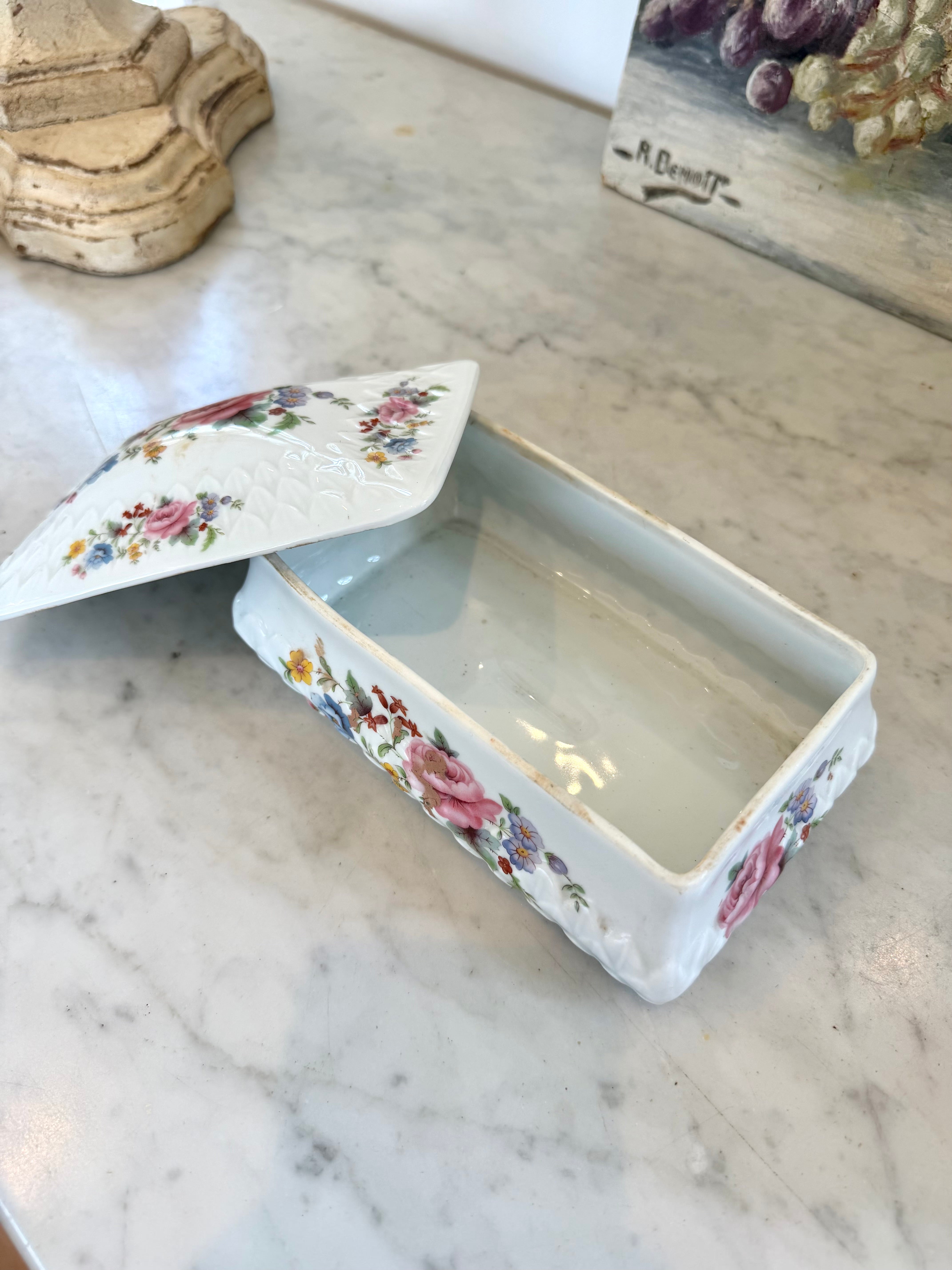 Vintage French Limoges Box