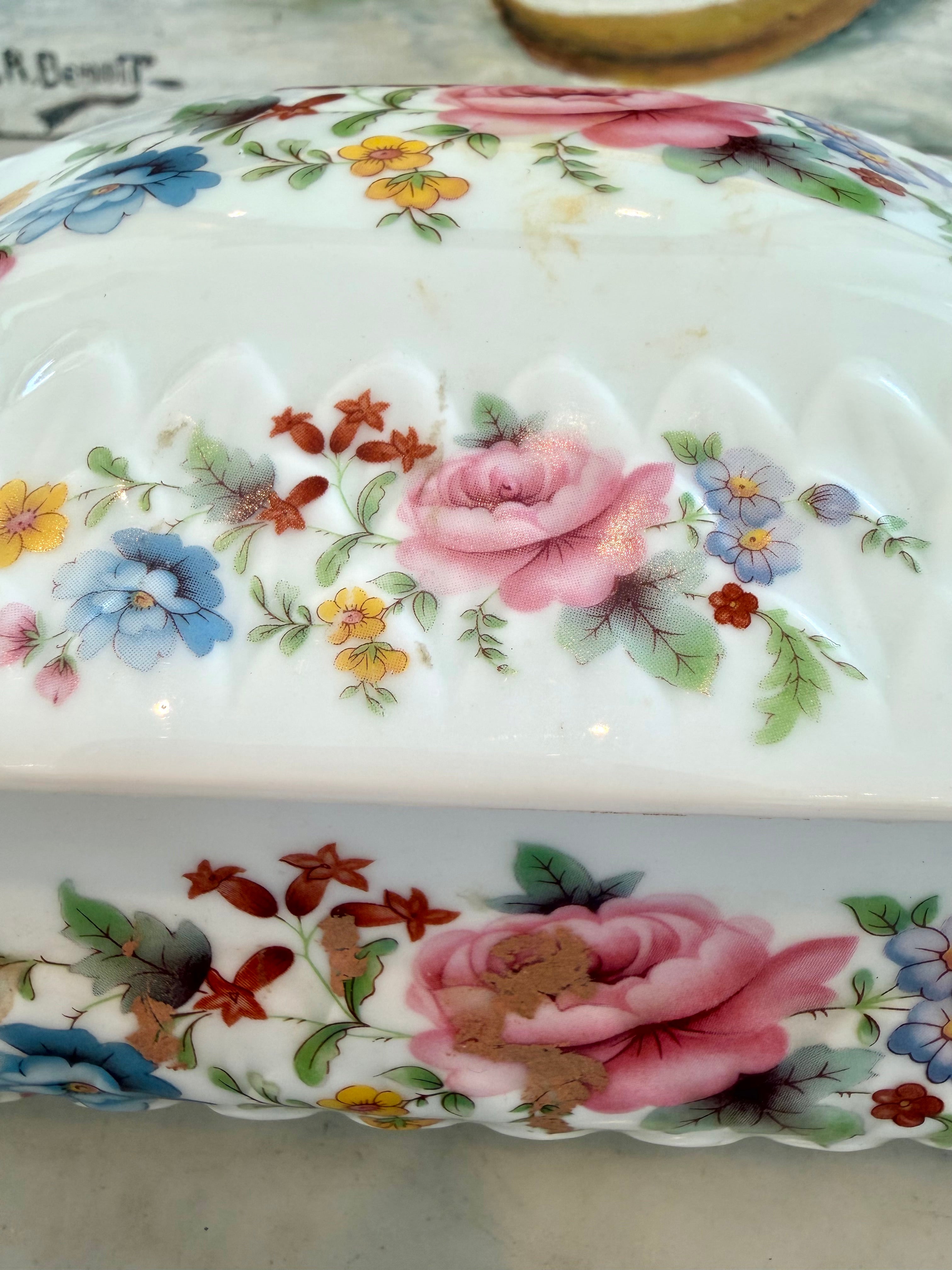 Vintage French Limoges Box