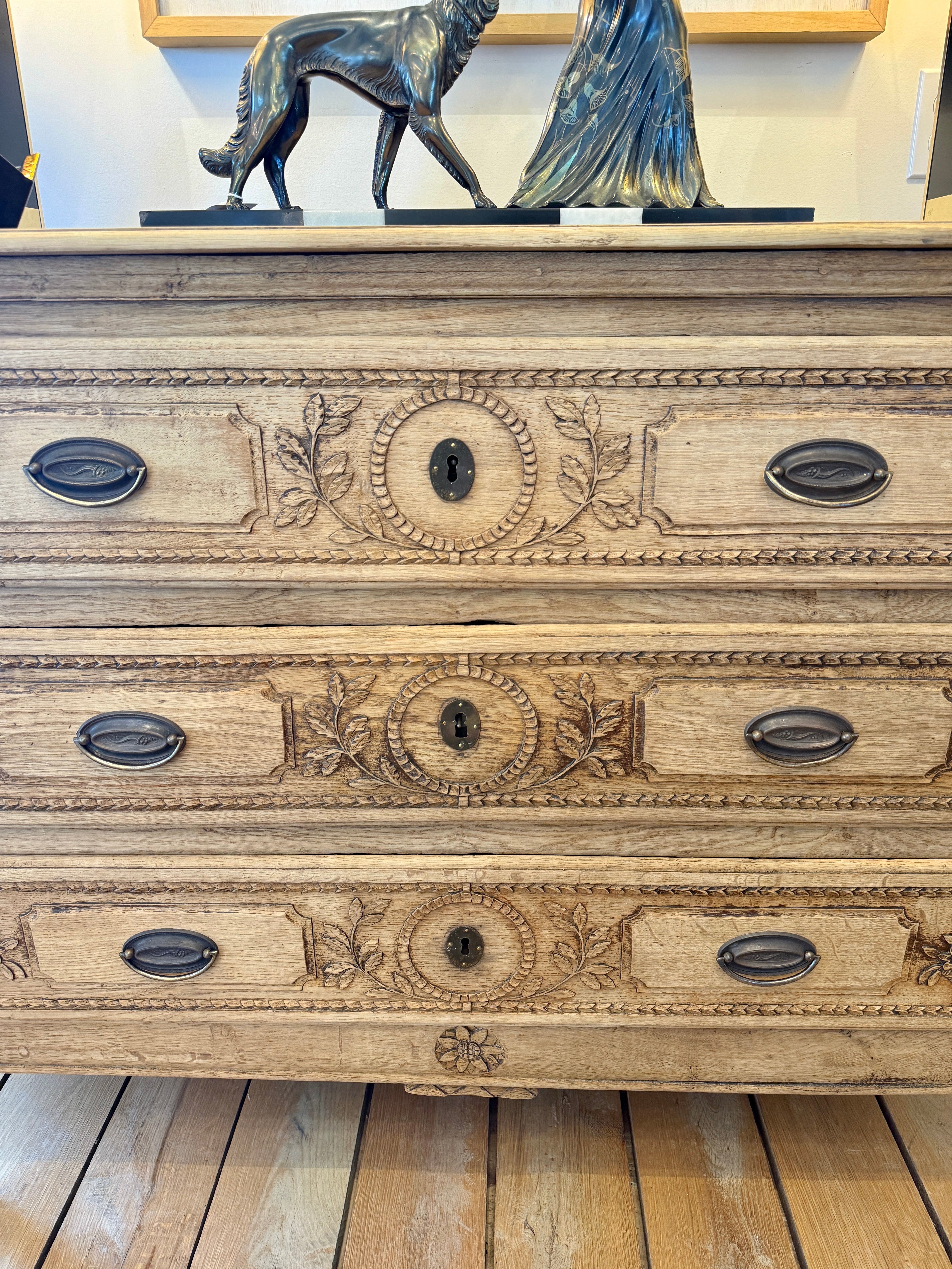 Antique chest of drawers de Liège from Belgium