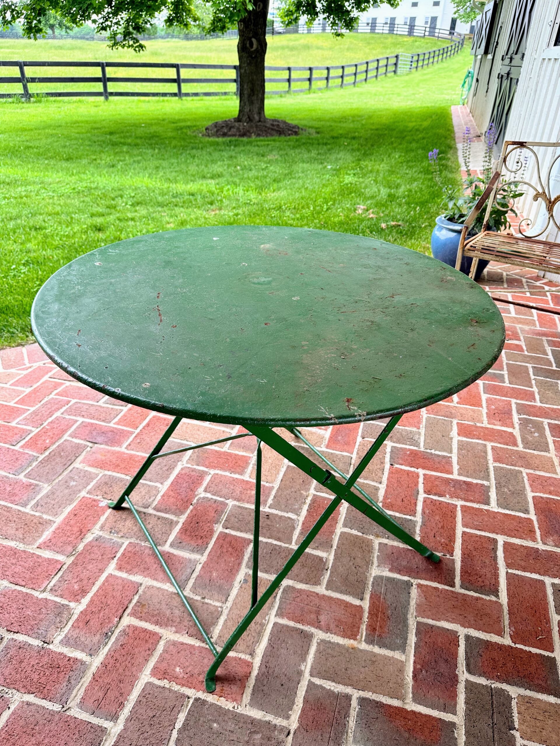 019OUGreenMetalTable1