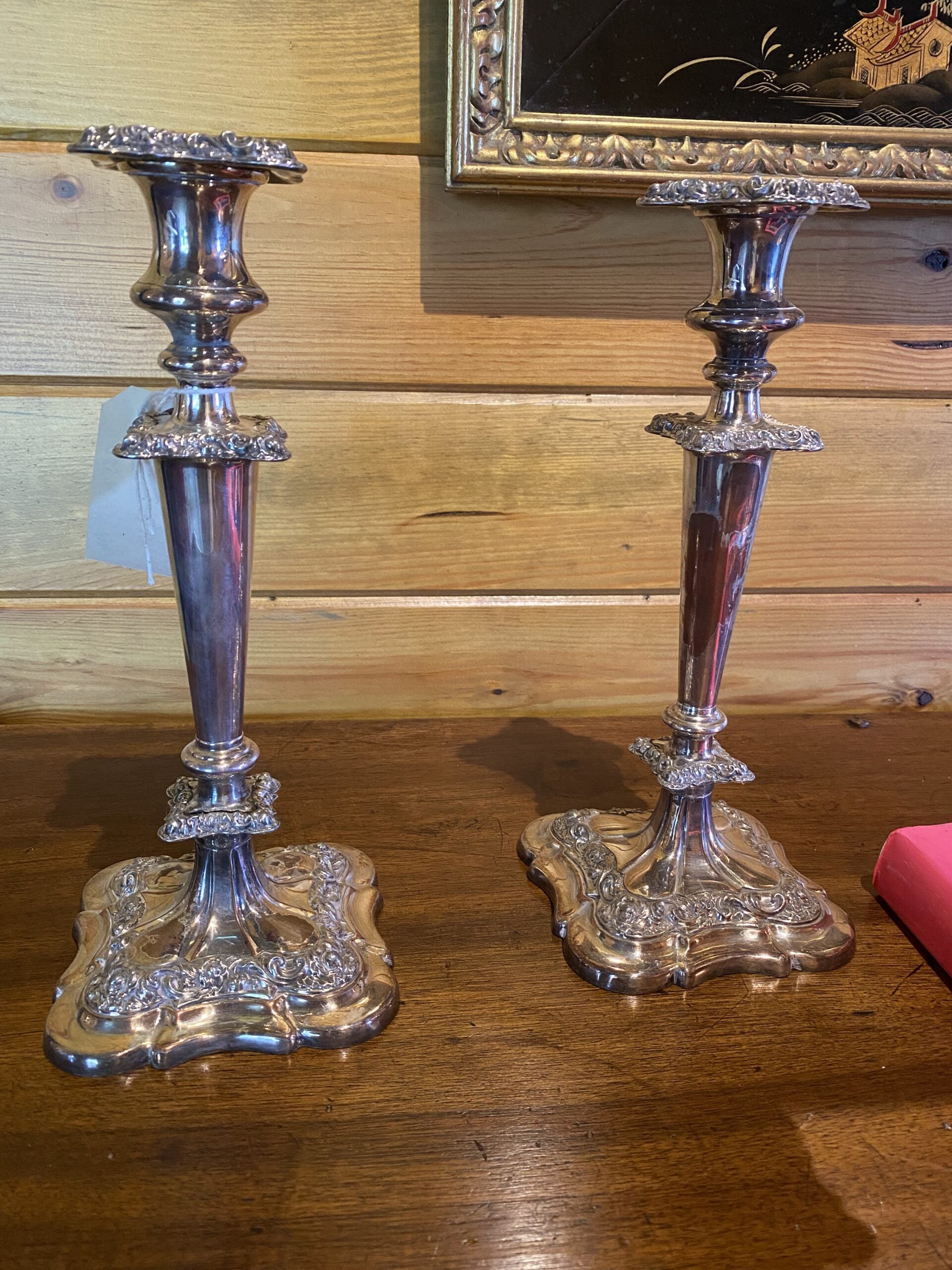 085DOEnglishCandlesticks1