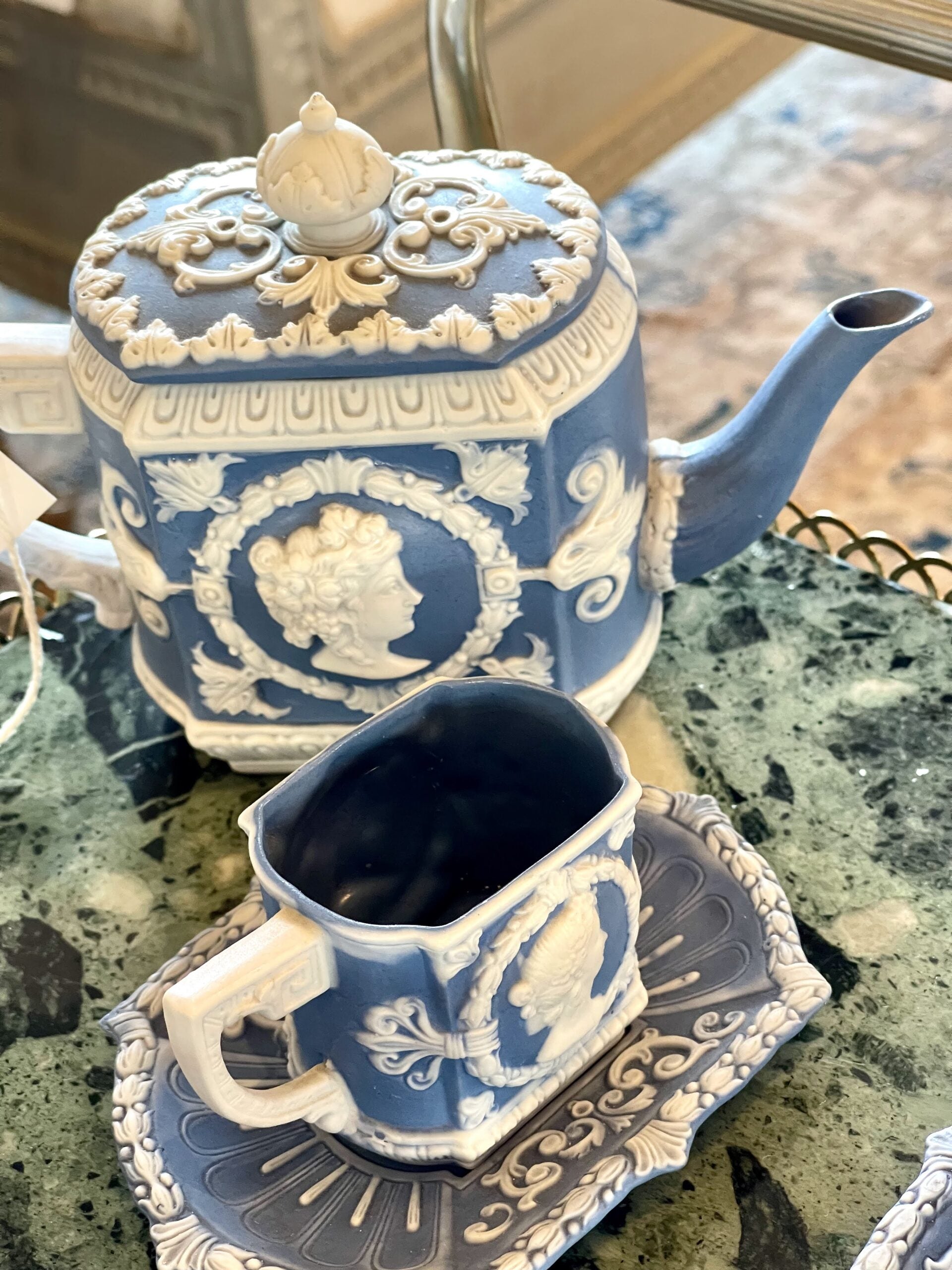 092DOBlueTeaSet2