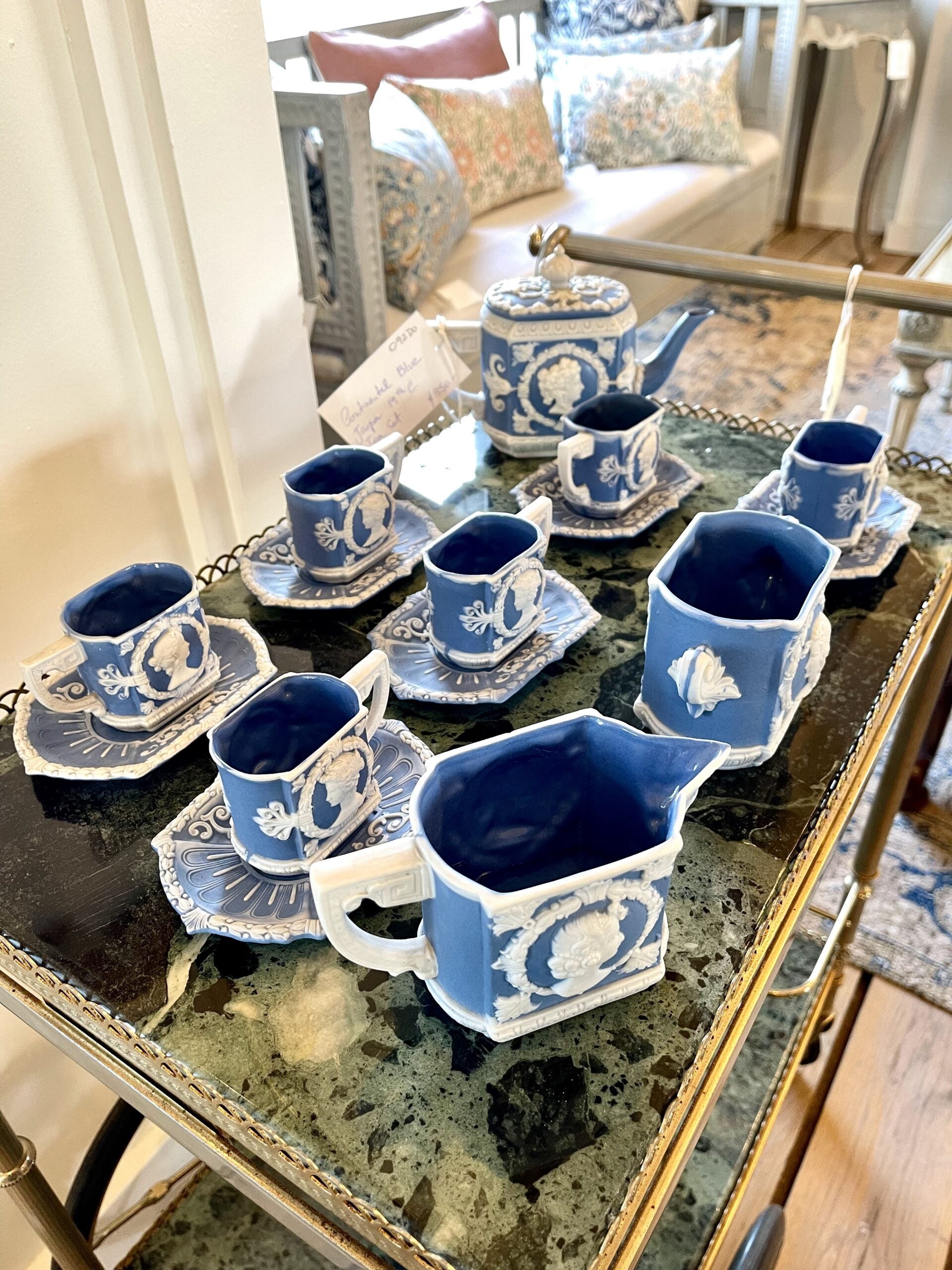 092DOBlueTeaSet4