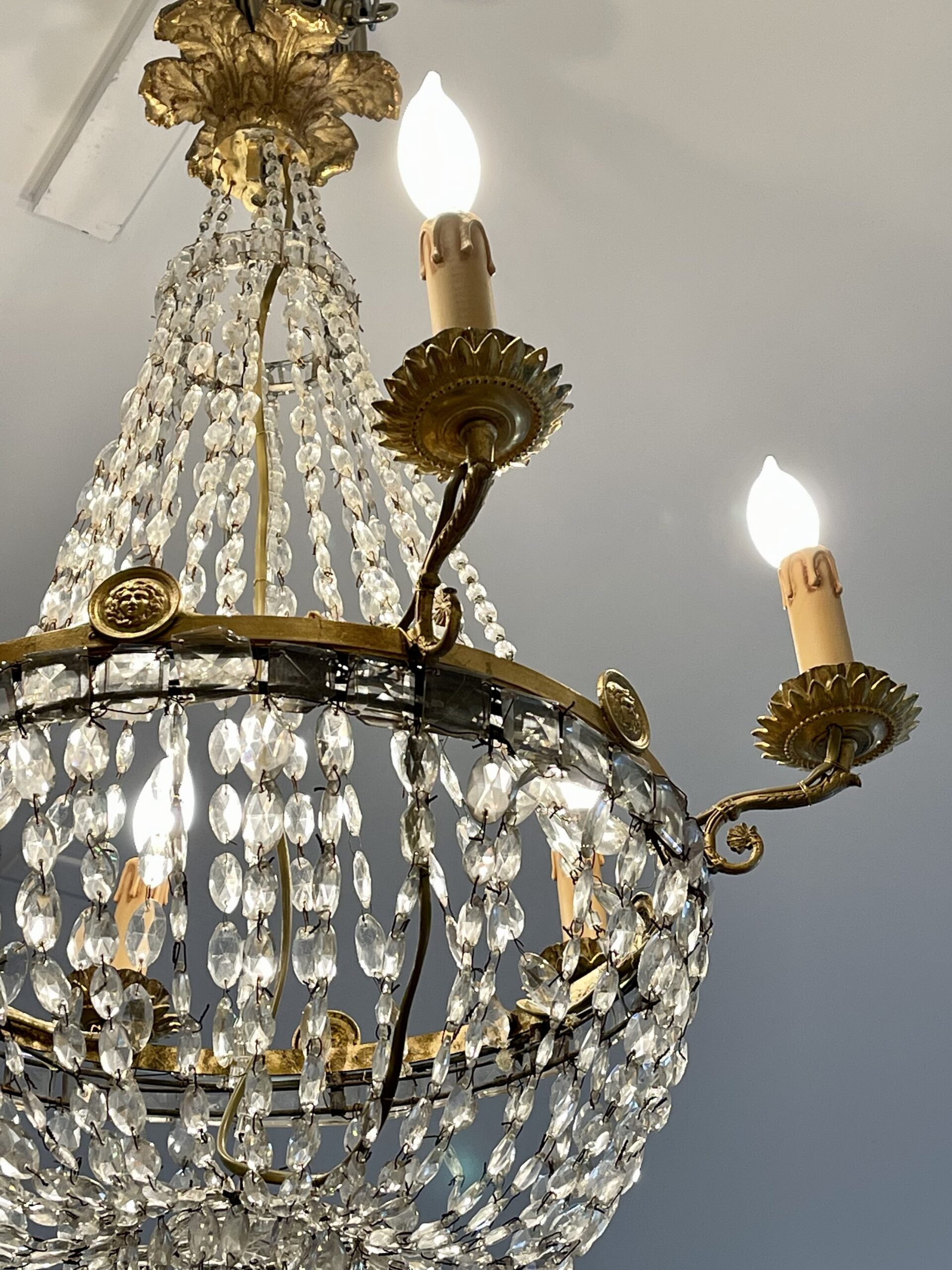 093LI_EmpireChandelier3