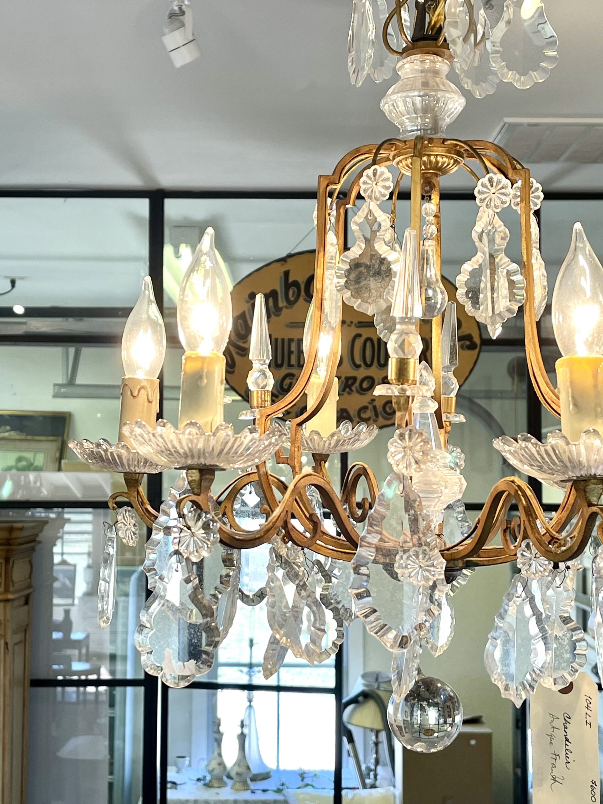 104LI FrenchChandelier3
