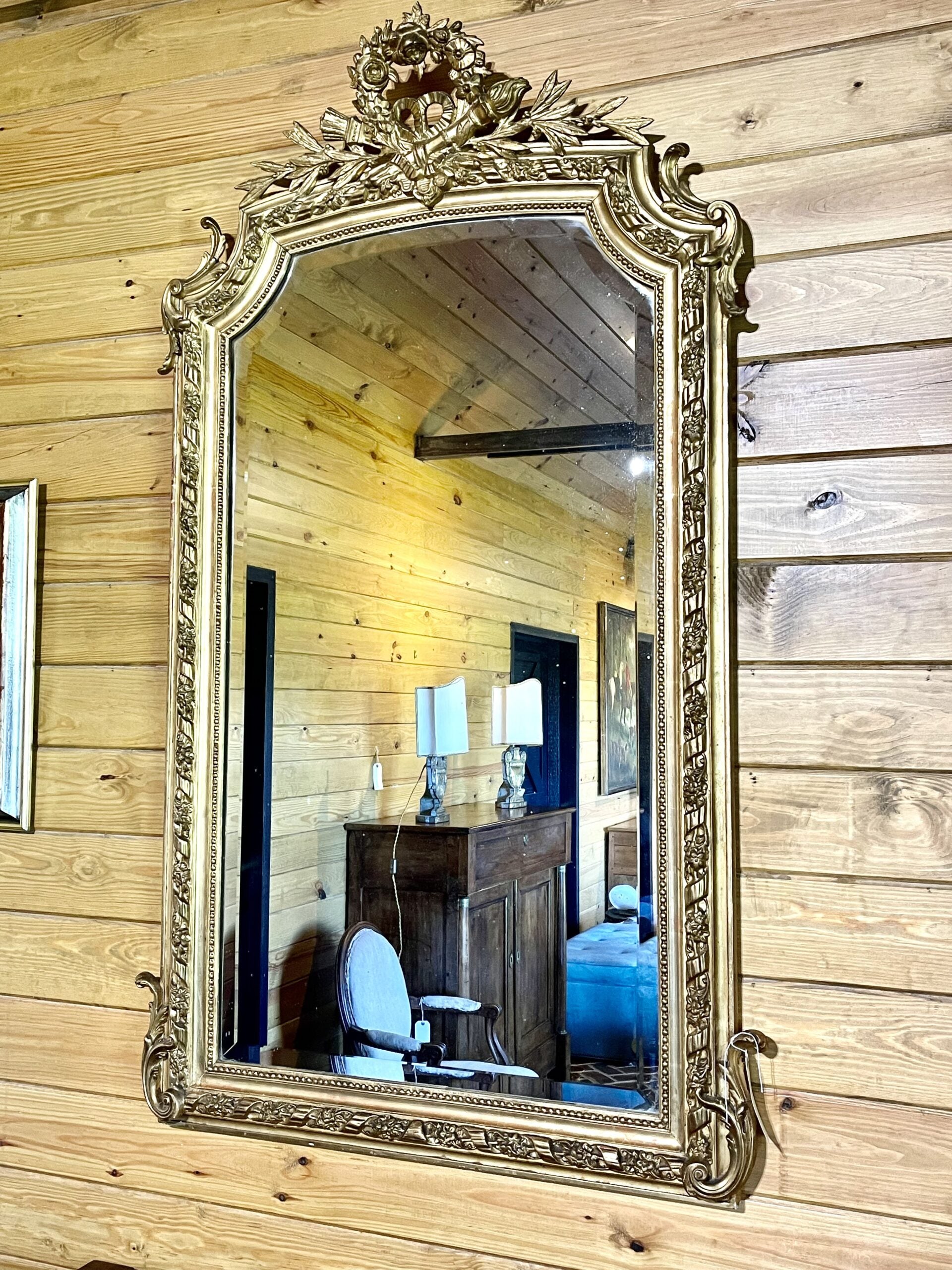 105WDLXVI Mirror6