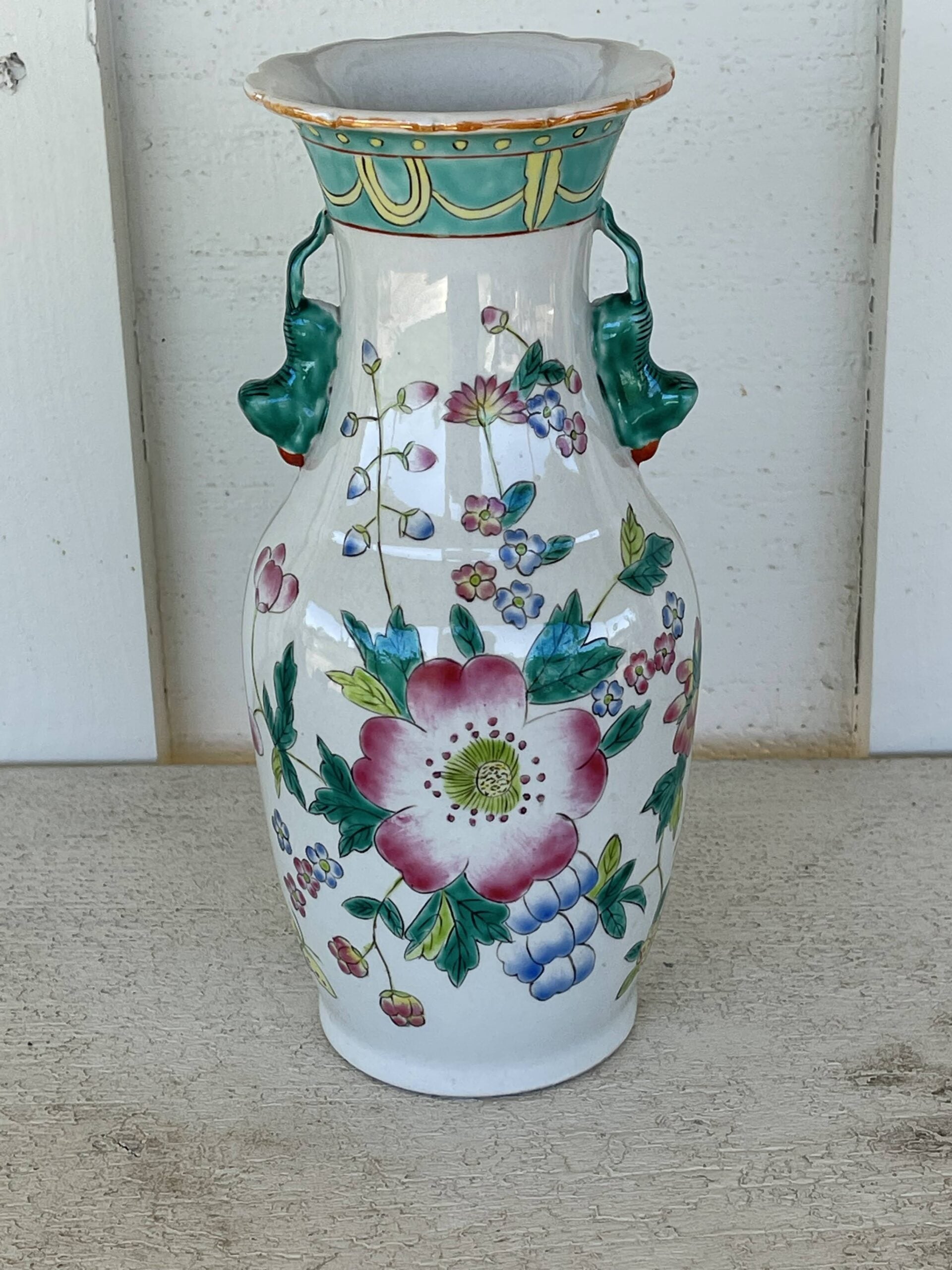 247DO Chinoiserie Vase3