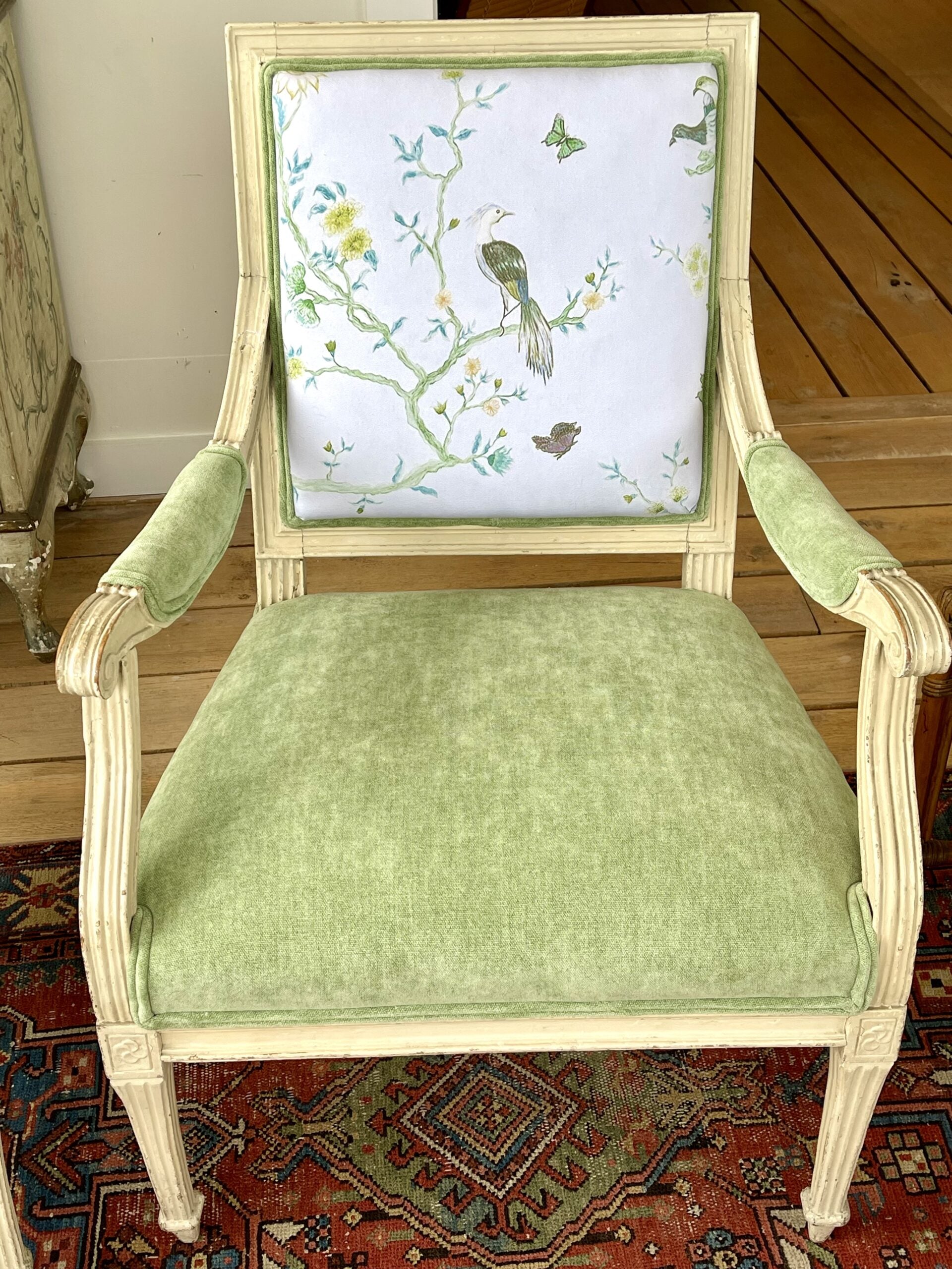 263FULightGreenChairs2