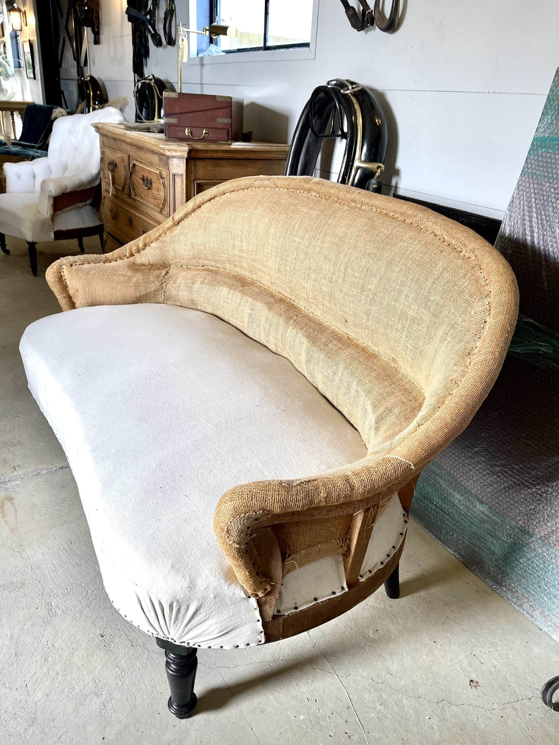 355FUNapoleonSettee2