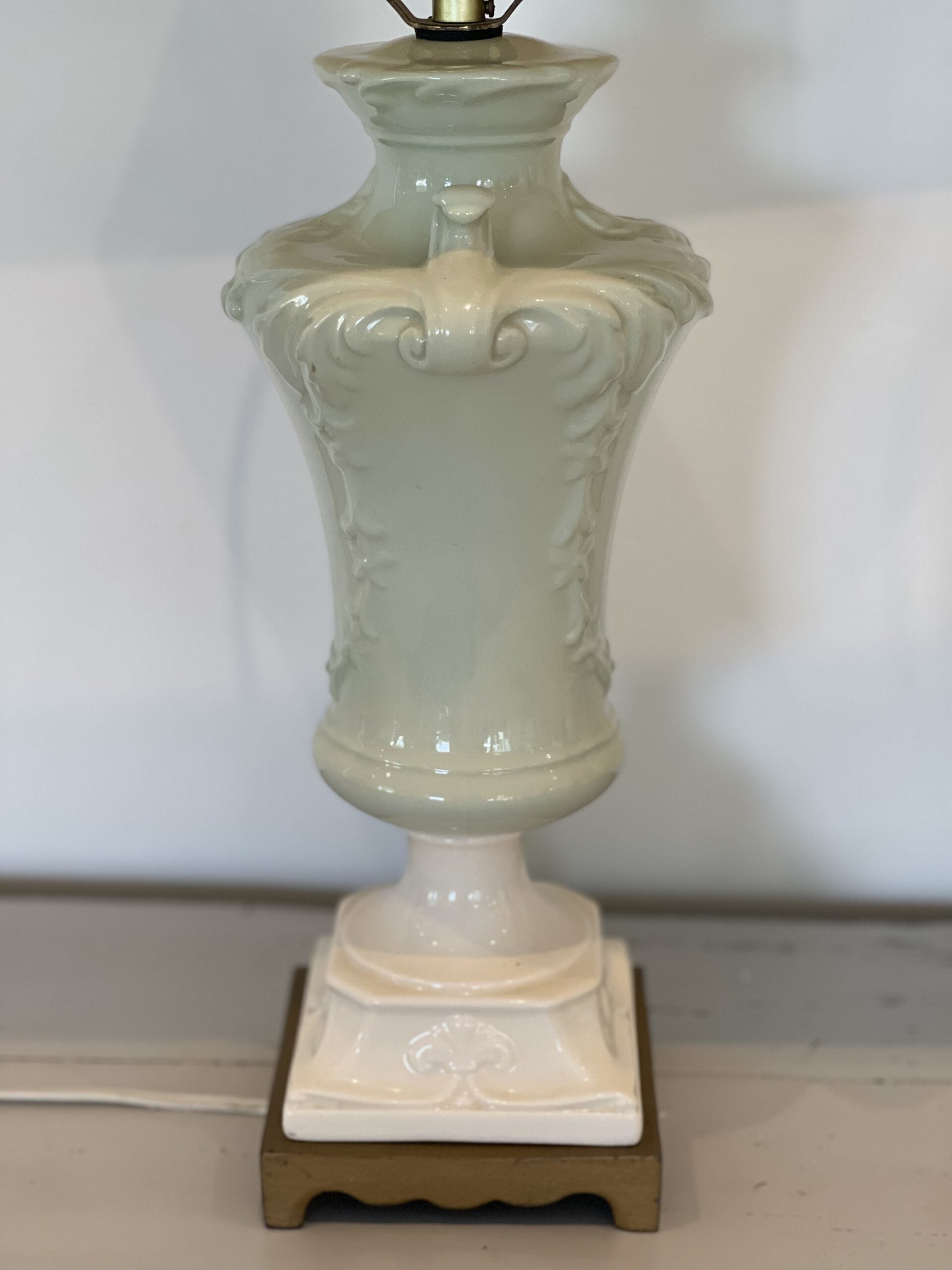 CeramicLampsCeledon3