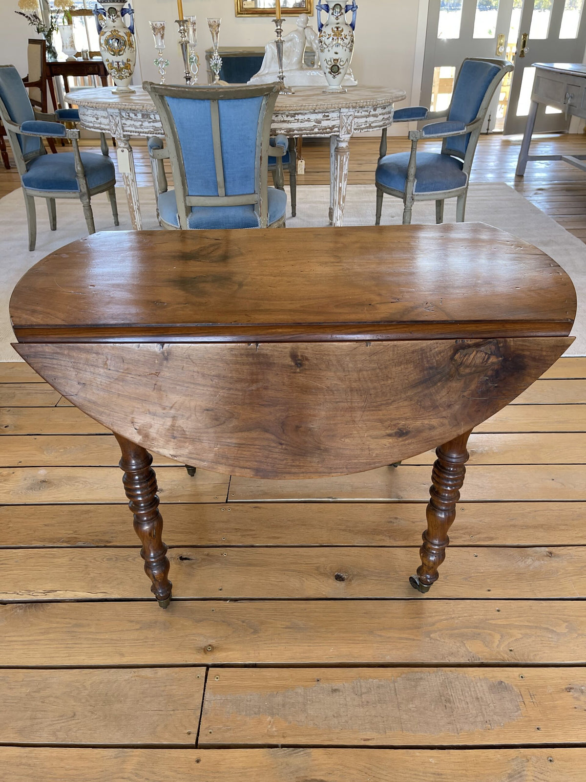 Antique French Dropleaf Table in Walnut