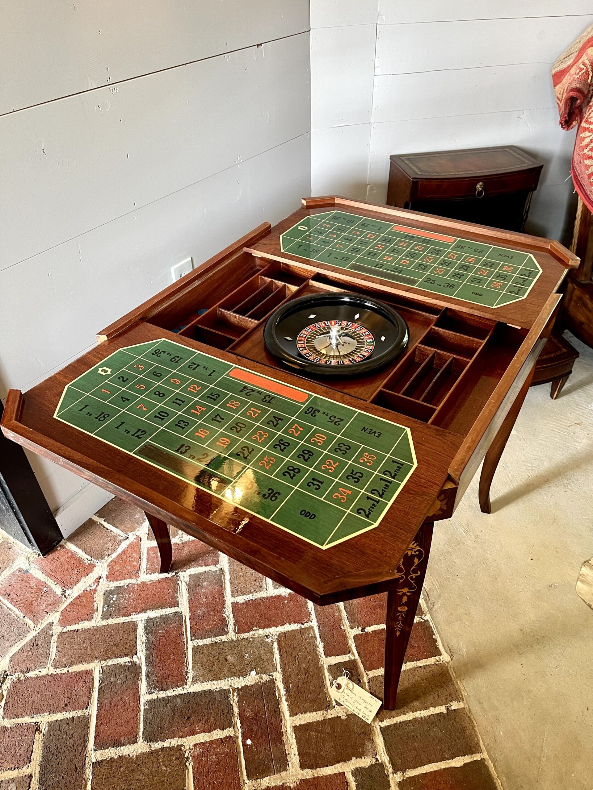 MarquetryGameTable7