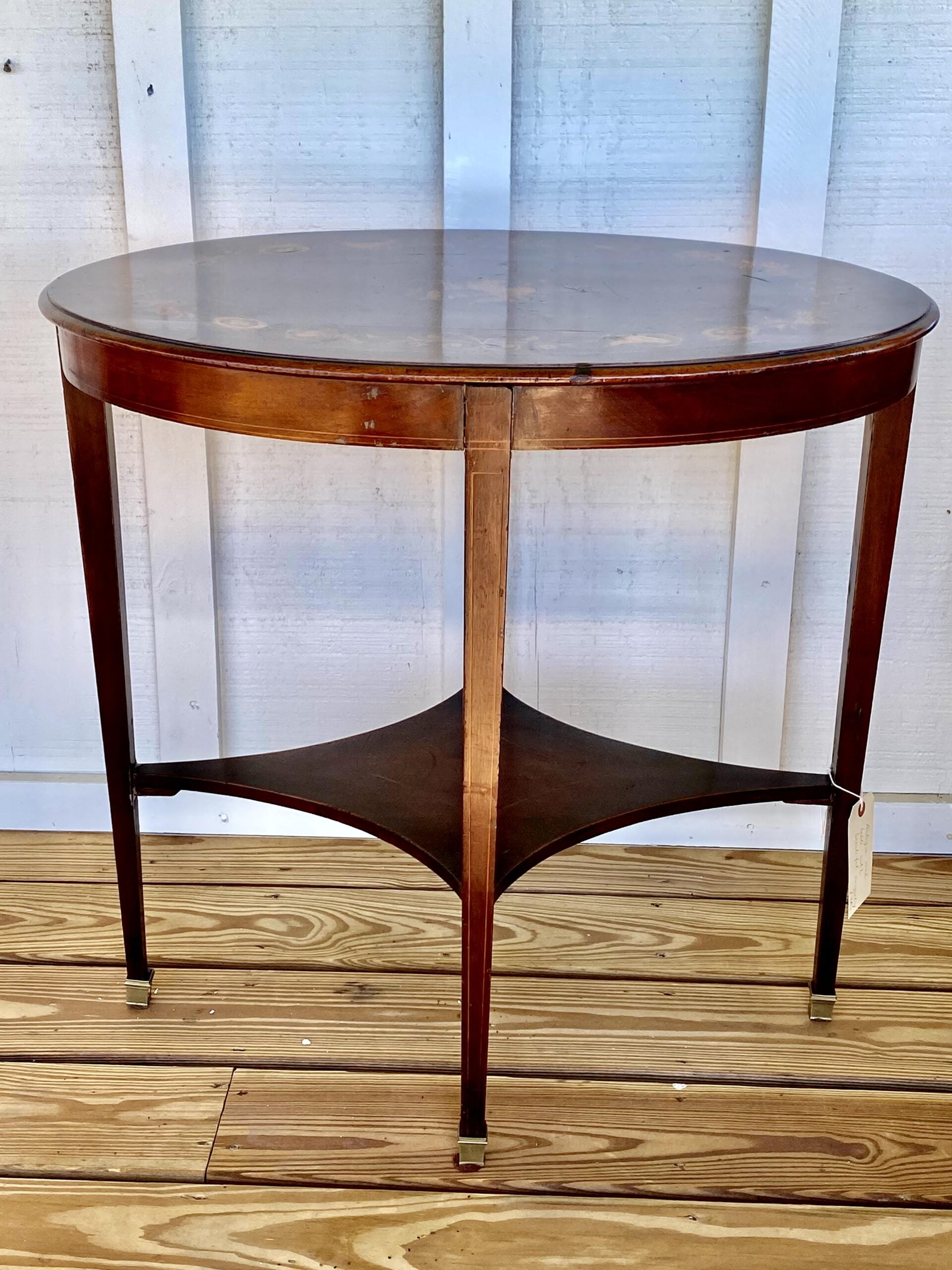 OvalTableMarquetry2