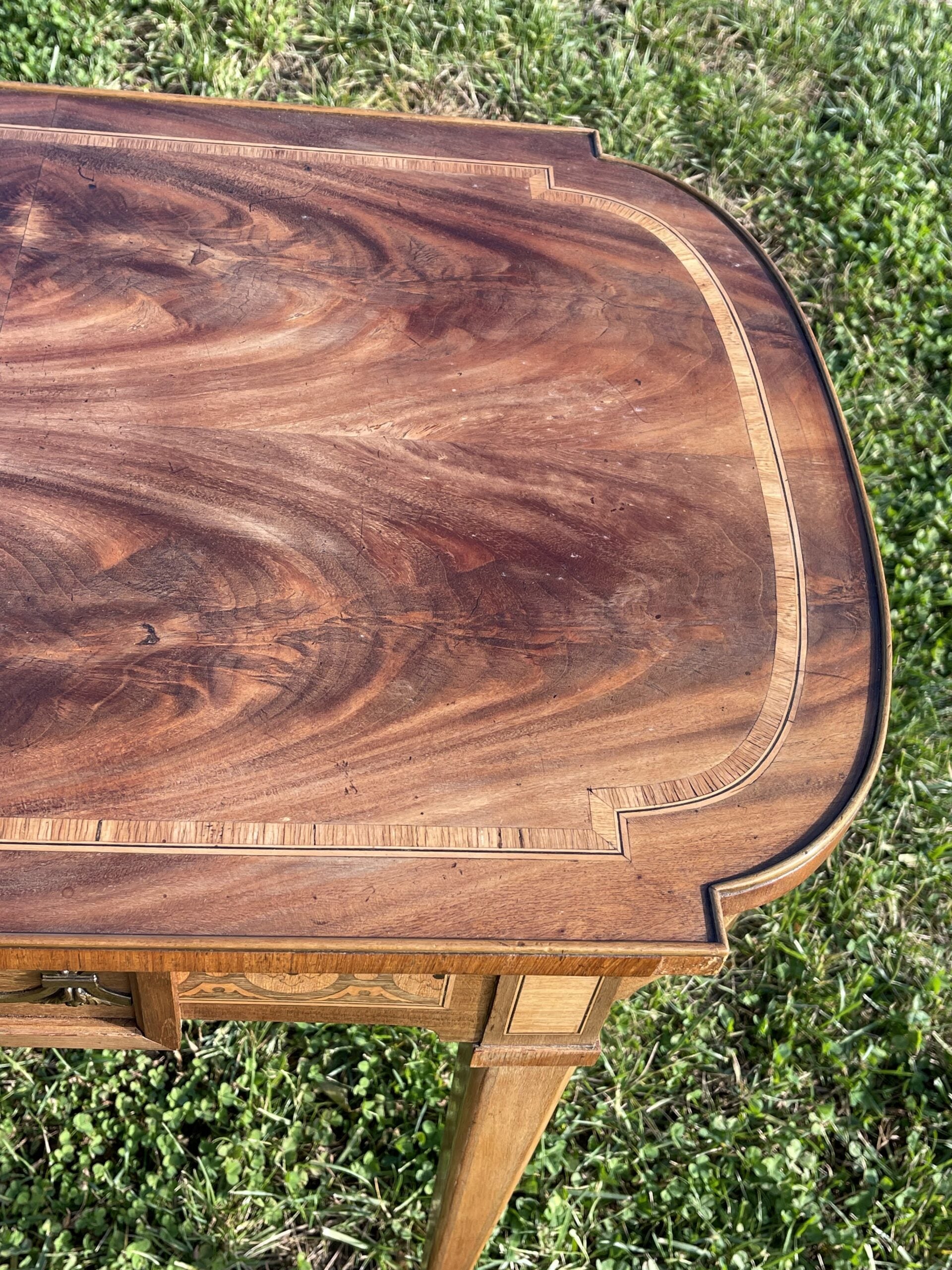 Rectangular inlay table1