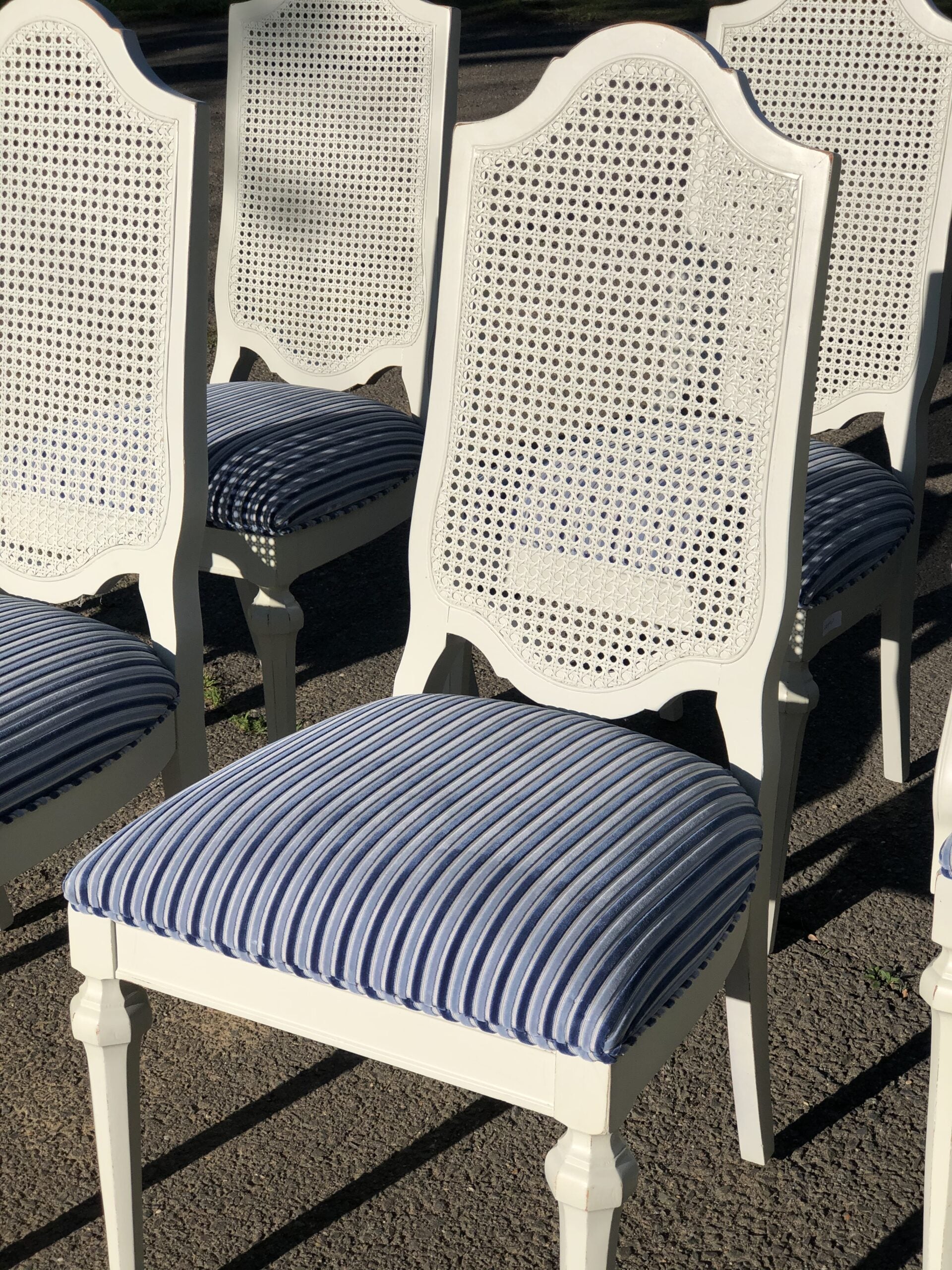 White Dining Chair Set of 6 blue striped seat2